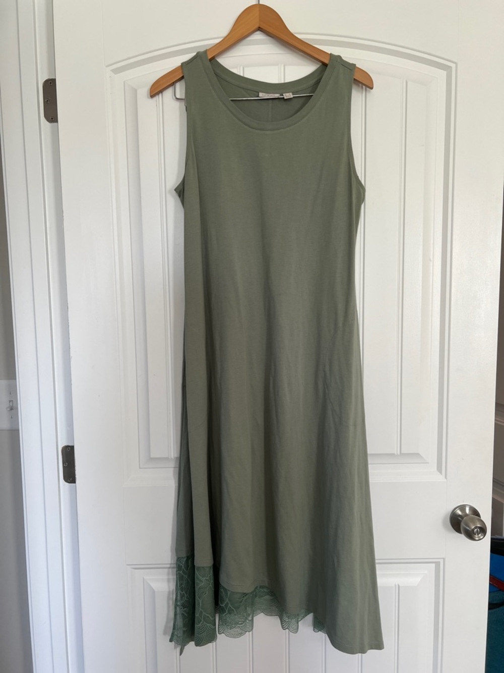 LOGO by Lori Goldstein stretchy tank Midi Dress Medium